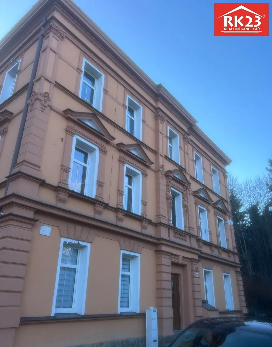 Pronájem bytu 1+kk 42 m²